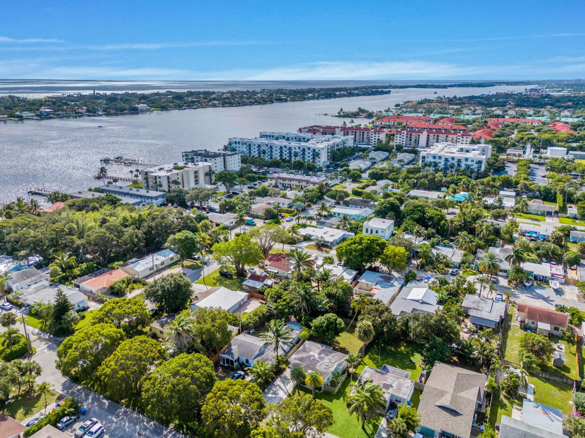 128 E Central Boulevard, Lantana, FL 33462 Photo