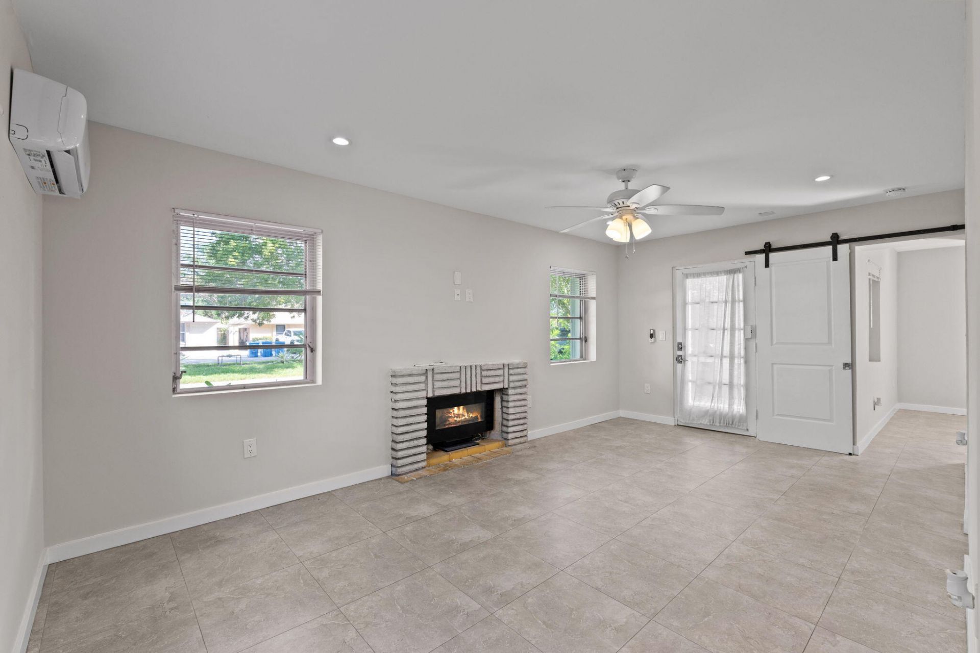 128 E Central Boulevard, Lantana, FL 33462 Photo