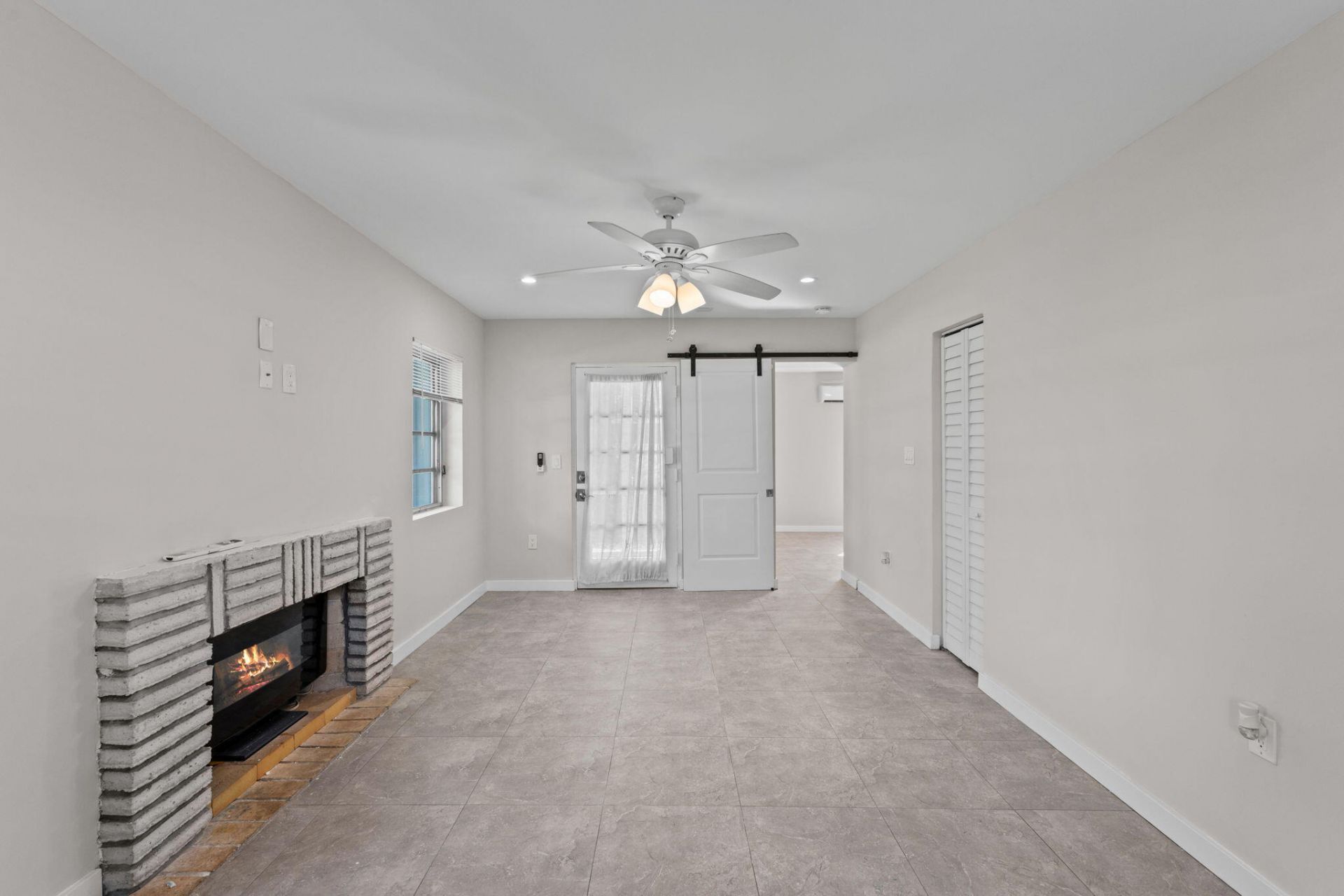 128 E Central Boulevard, Lantana, FL 33462 Photo