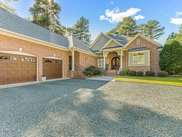 18 Whithorn Court, Pinehurst, NC 28374