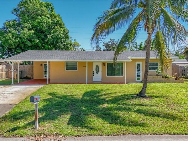 3330 NE 14th Ter , Pompano Beach, FL 33064