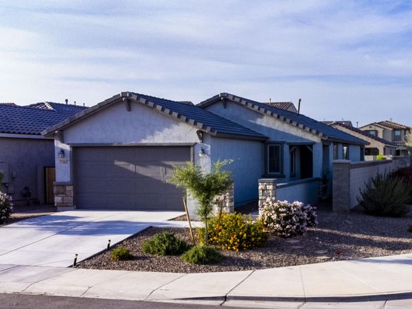 17562 W MARSHALL Avenue, Litchfield Park, AZ 85340
