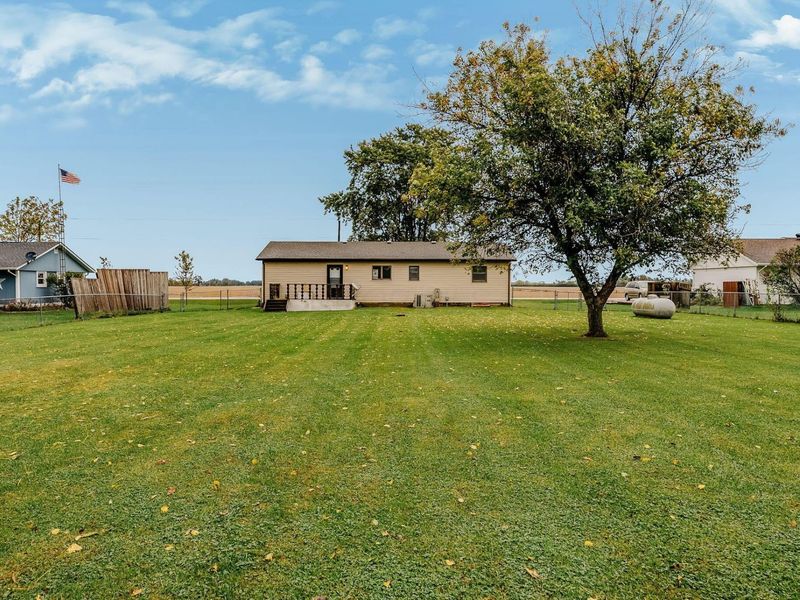 7649 White Oak Road NE, Bloomingburg, OH 43106 Photo 6