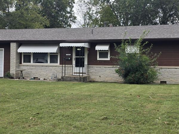 224 S Forest Lane , Republic, MO 65738