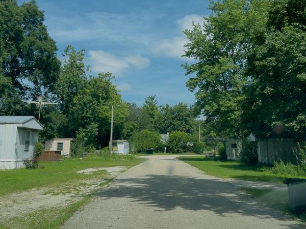 301-303 S East Street , Abingdon, IL 61410