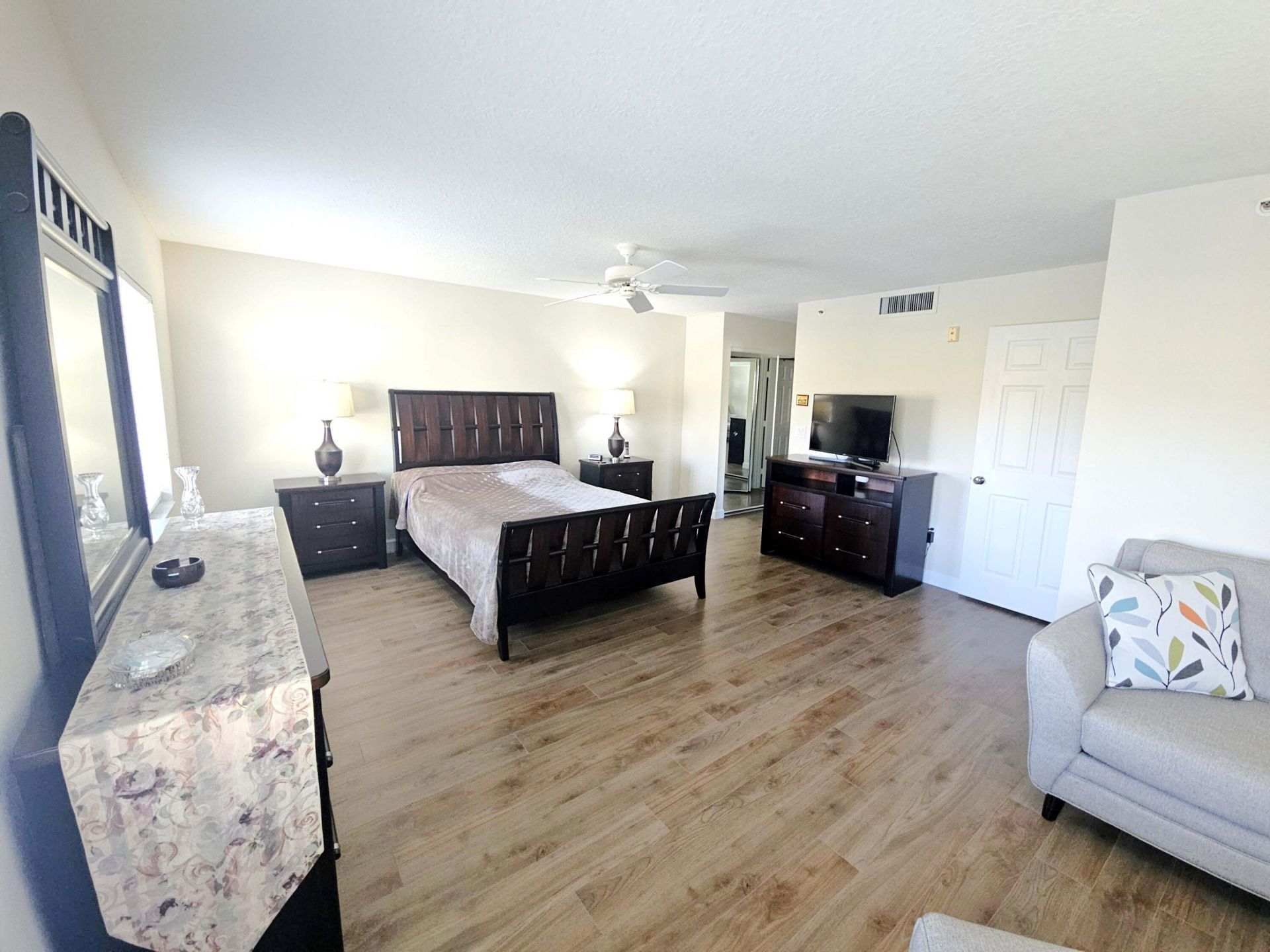 12529 Imperial Isle Drive, Unit 205, Boynton Beach, FL 33437 Photo