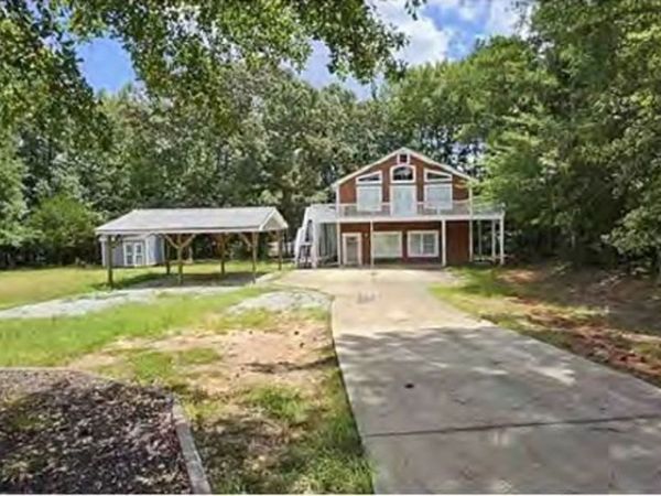 127 Brushy Creek Lane, Jackson, GA 30233