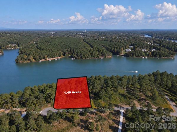3060 & 3078 Jumping Run , Connelly Springs, NC 28612