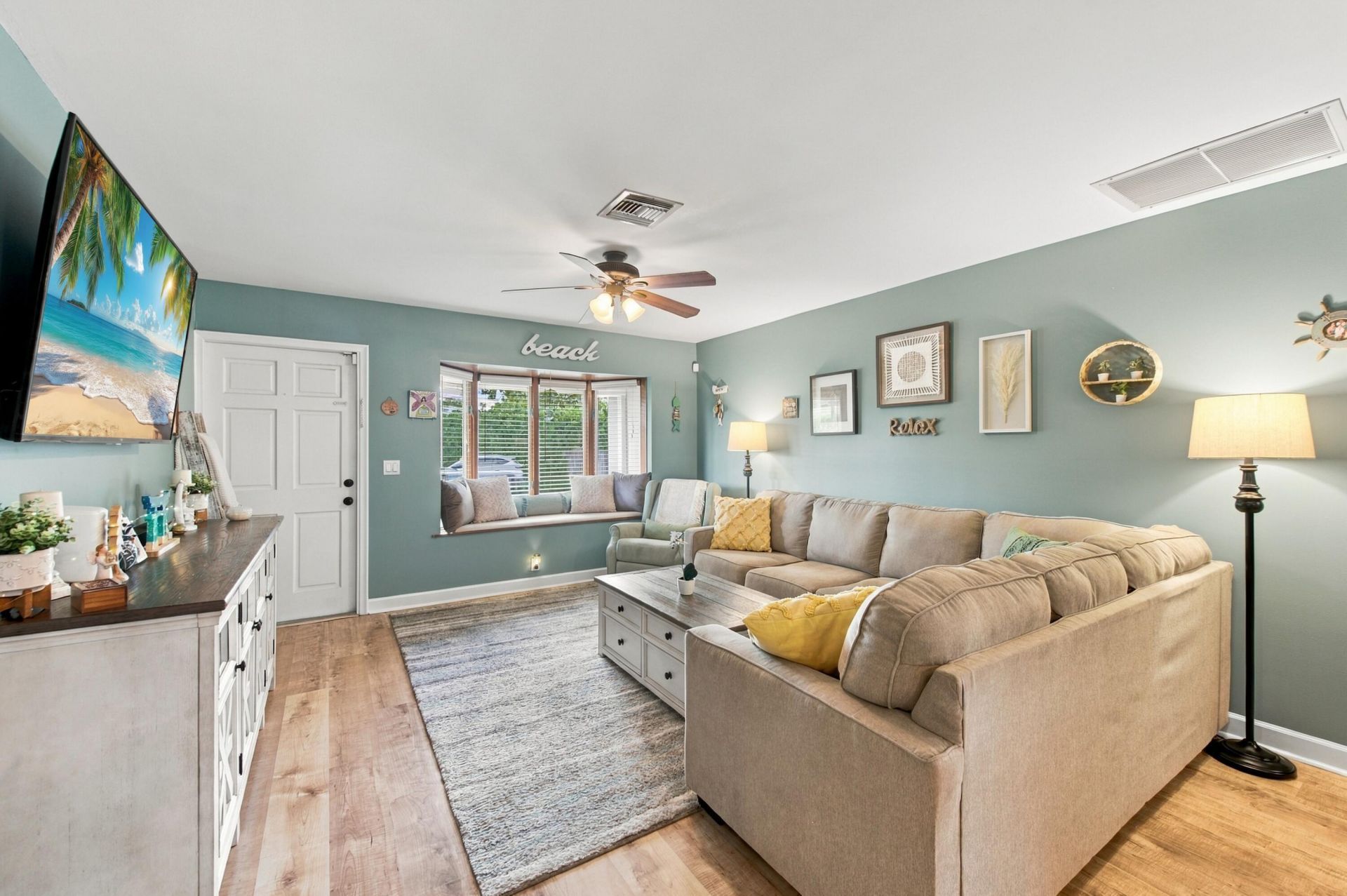 804 NW 10th Avenue, Boynton Beach, FL 33426 Photo
