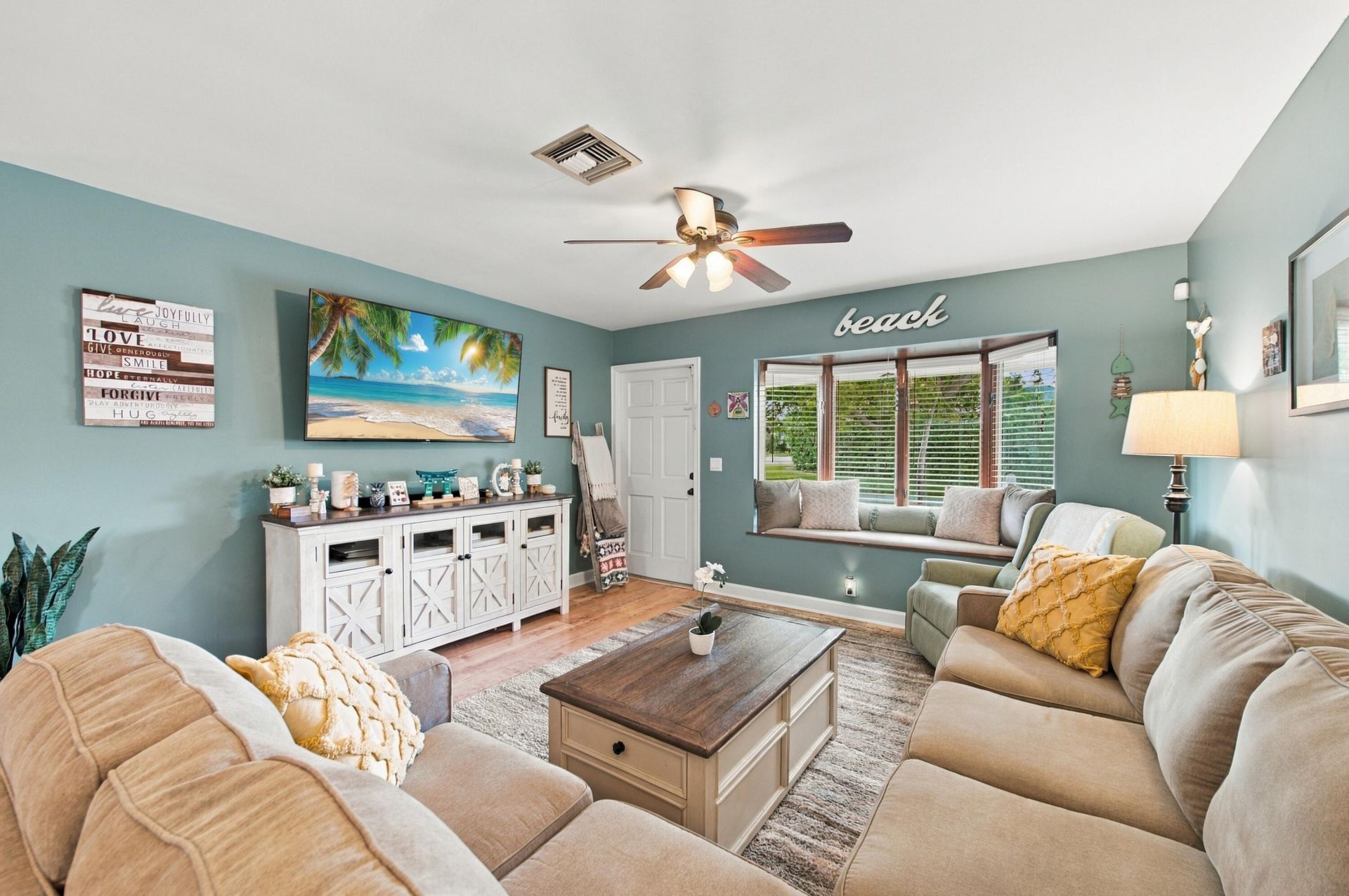 804 NW 10th Avenue, Boynton Beach, FL 33426 Photo