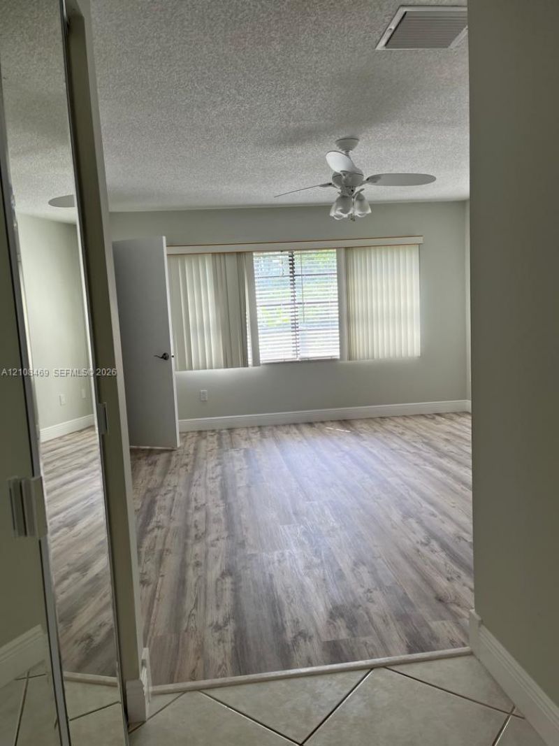 21362 Juego Cir, Unit 33E, Boca Raton, FL 33433 Photo