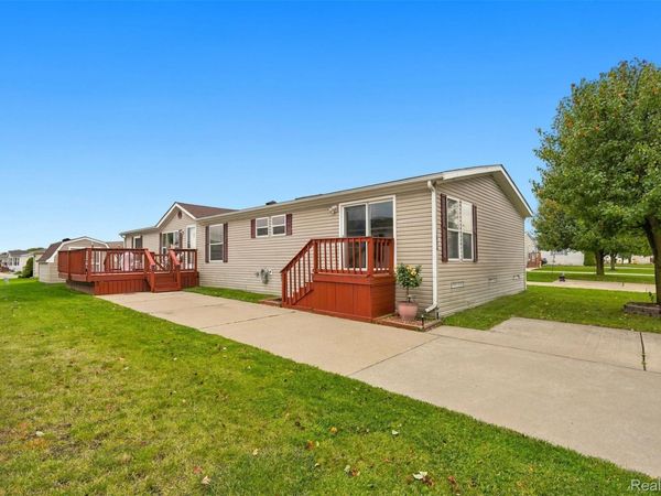 1808 Santa Fe Trail , Hartland Township, Mi 48353