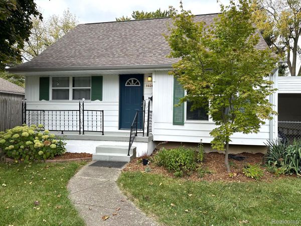 1026 Victoria Avenue, Flint, Mi 48507