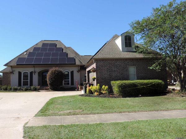 2013 Cypress Cove Ave, Zachary, LA 70791