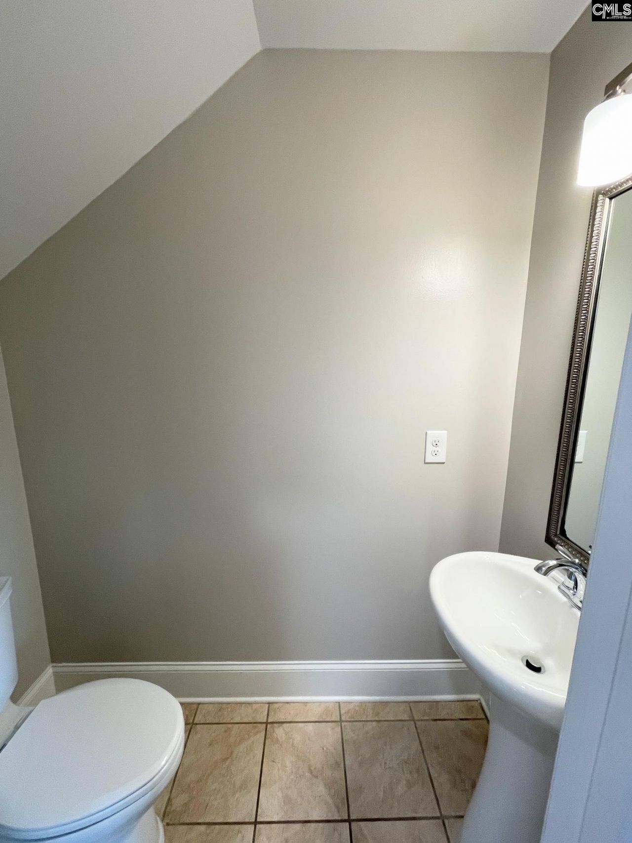 640 Stoneywater Court  Photo 20
