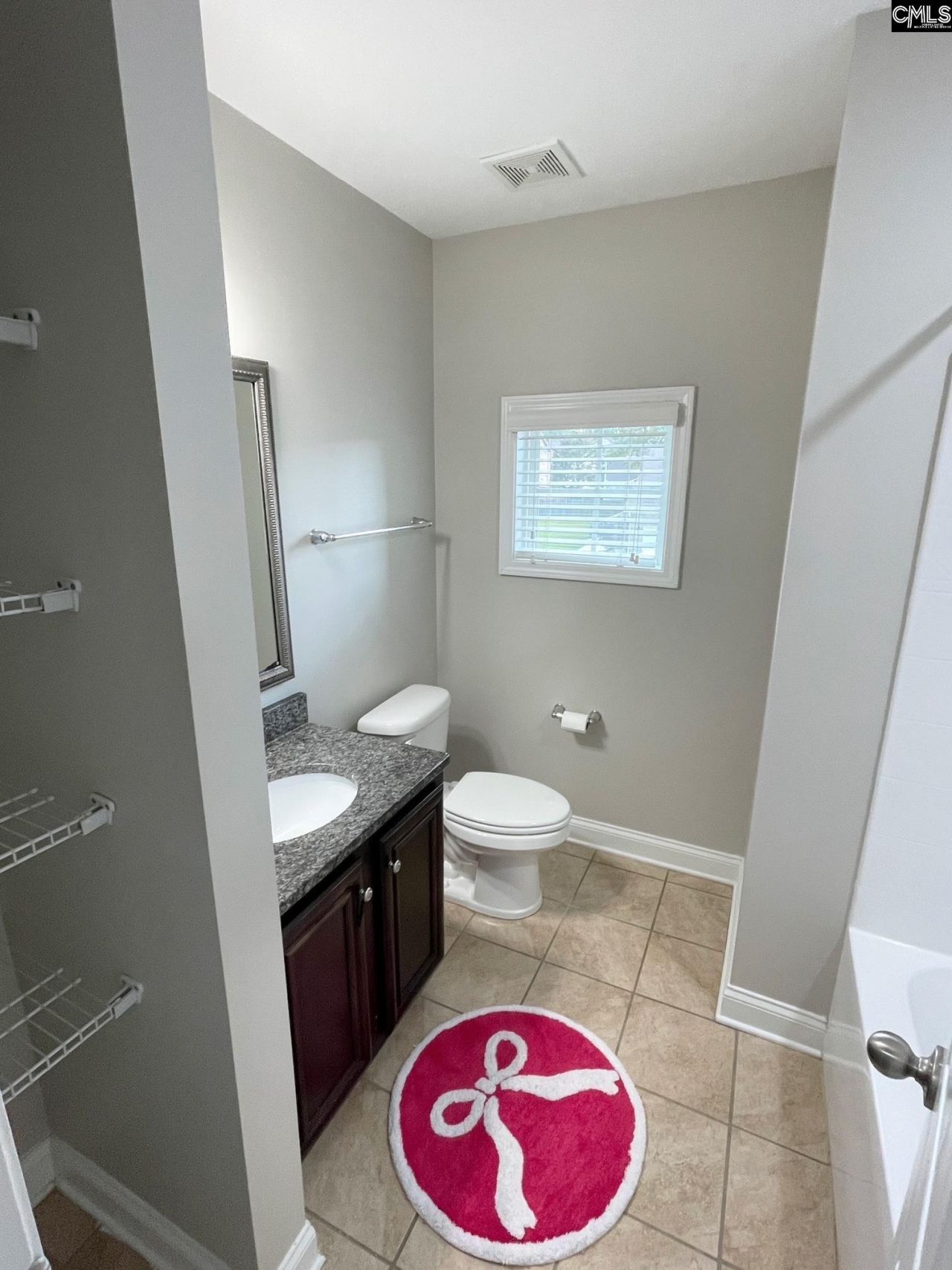 640 Stoneywater Court  Photo 31