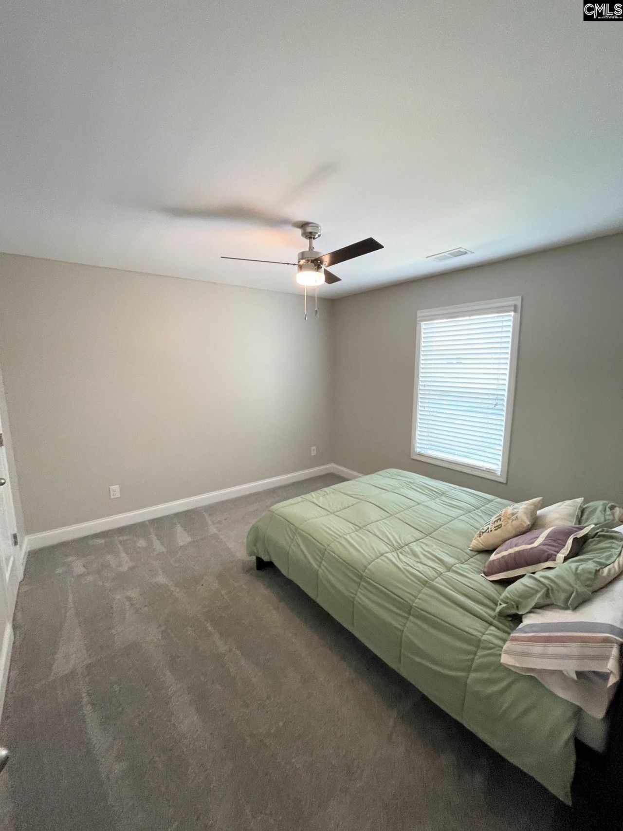 640 Stoneywater Court  Photo 36