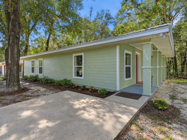 2208 SE 30TH STREET , GAINESVILLE, FL 32641