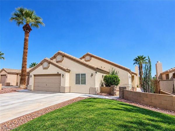 1117 Golf Club Drive , Laughlin, NV 89029