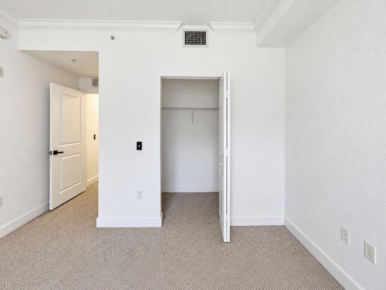 1690 Renaissance Commons Boulevard, Unit 1422, Boynton Beach, FL 33426 Photo