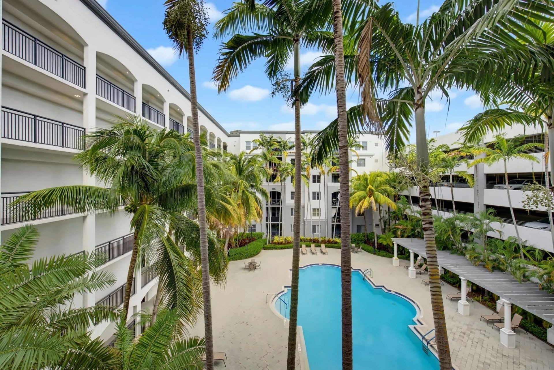 1690 Renaissance Commons Boulevard, Unit 1422, Boynton Beach, FL 33426 Photo