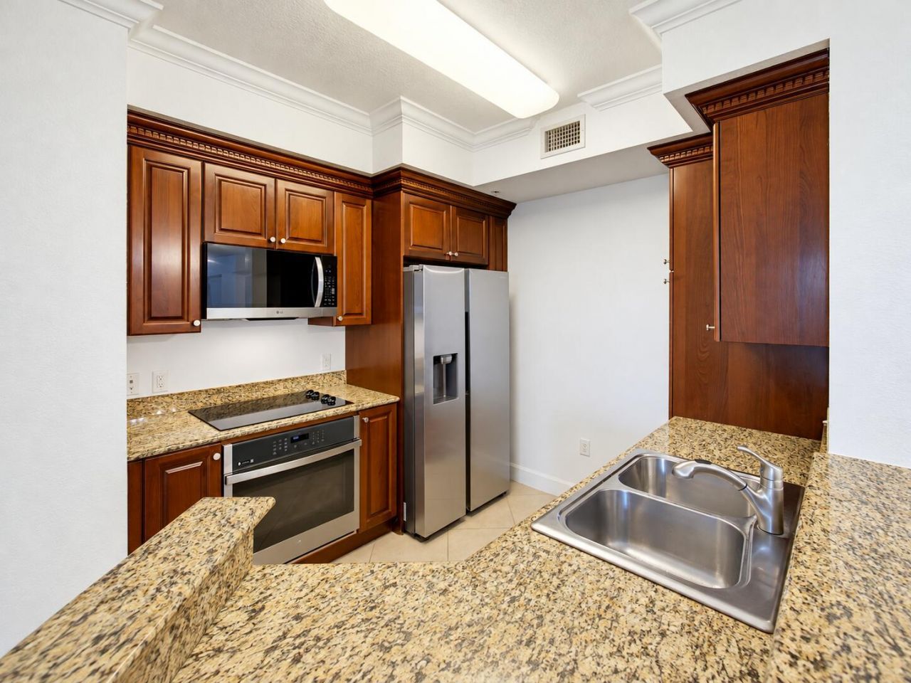 1690 Renaissance Commons Boulevard, Unit 1422, Boynton Beach, FL 33426 Photo