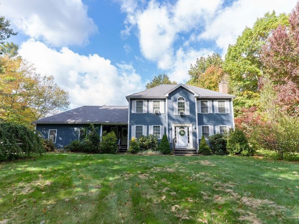 257 Pommogussett Rd, Rutland, MA 01543