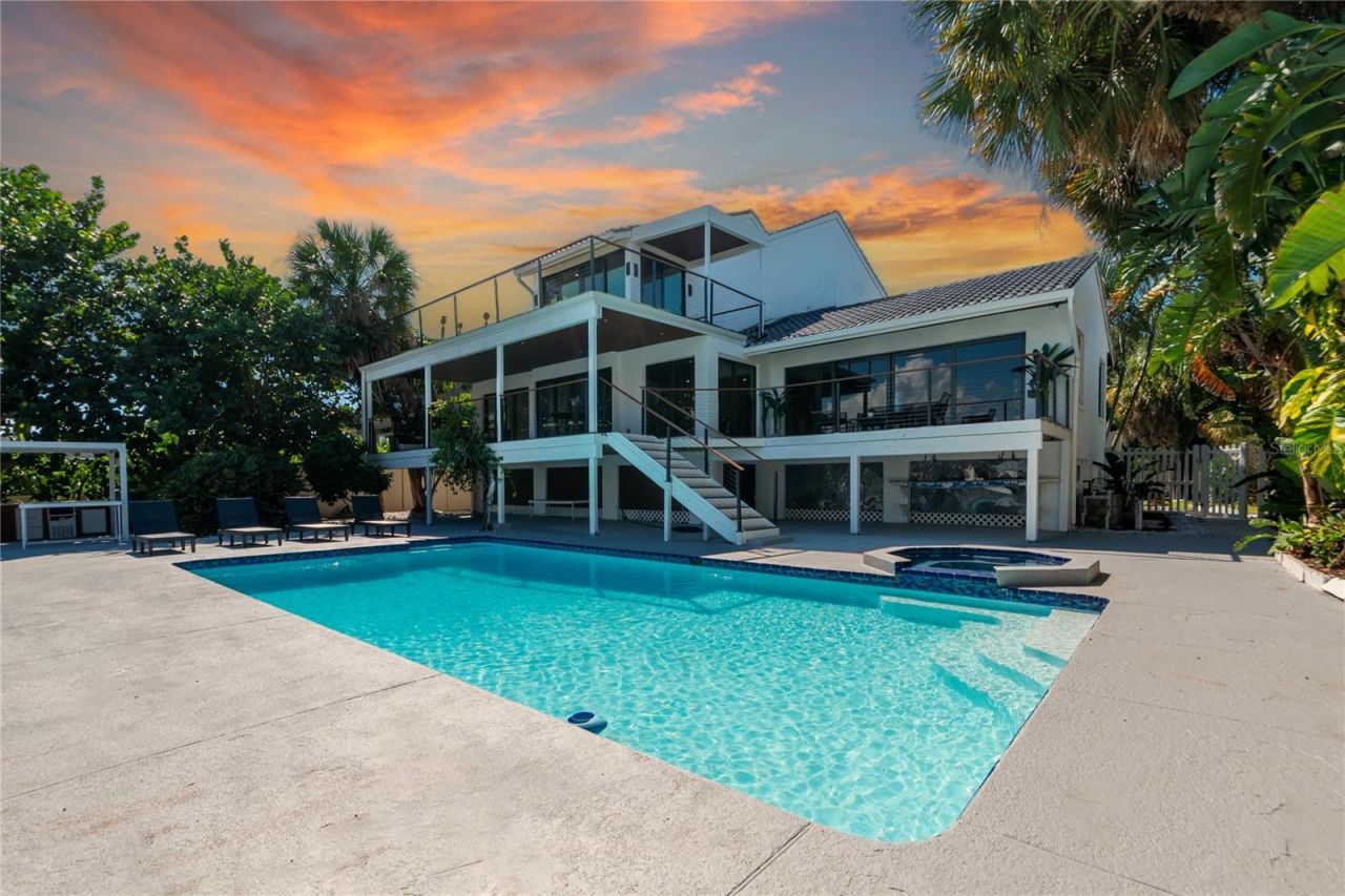 807 2nd Avenue S, Tierra Verde, FL 33715 Photo