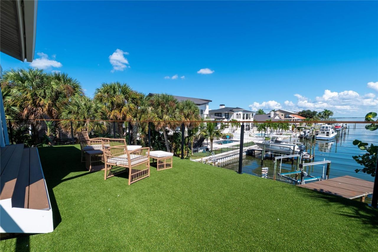 807 2nd Avenue S, Tierra Verde, FL 33715 Photo