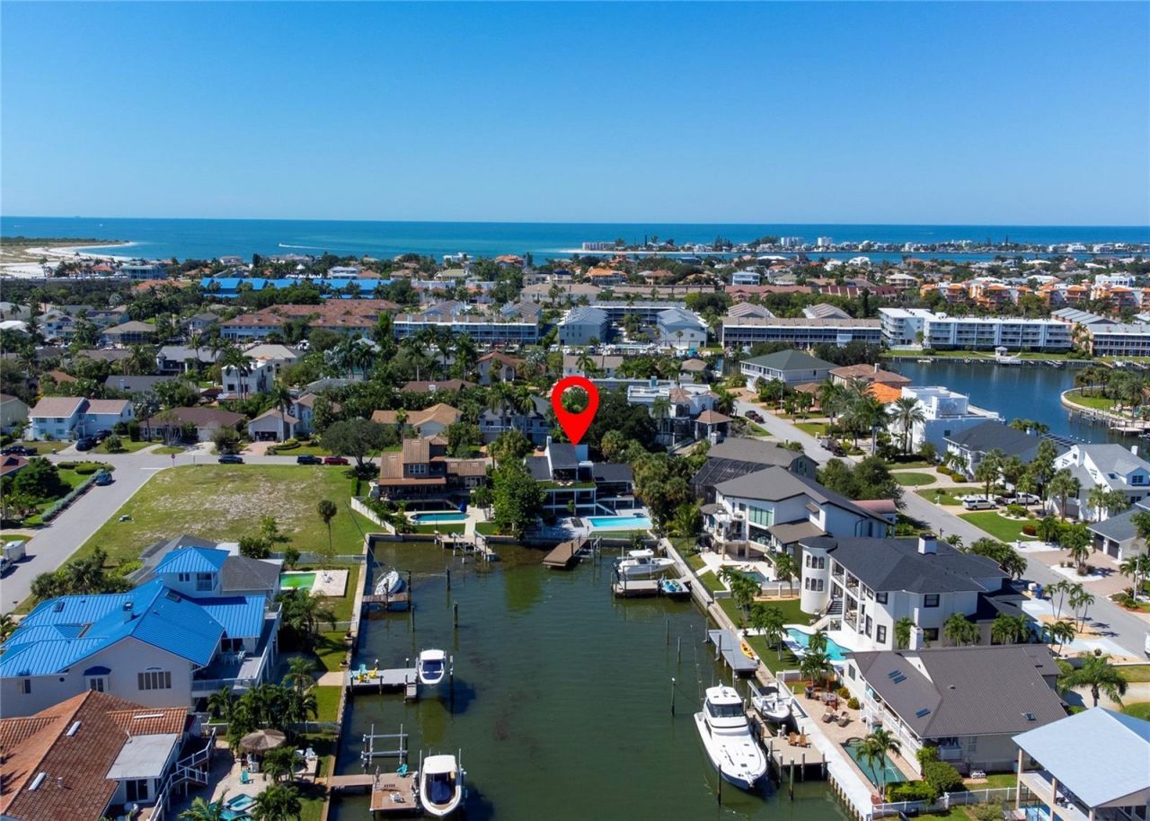 807 2nd Avenue S, Tierra Verde, FL 33715 Photo