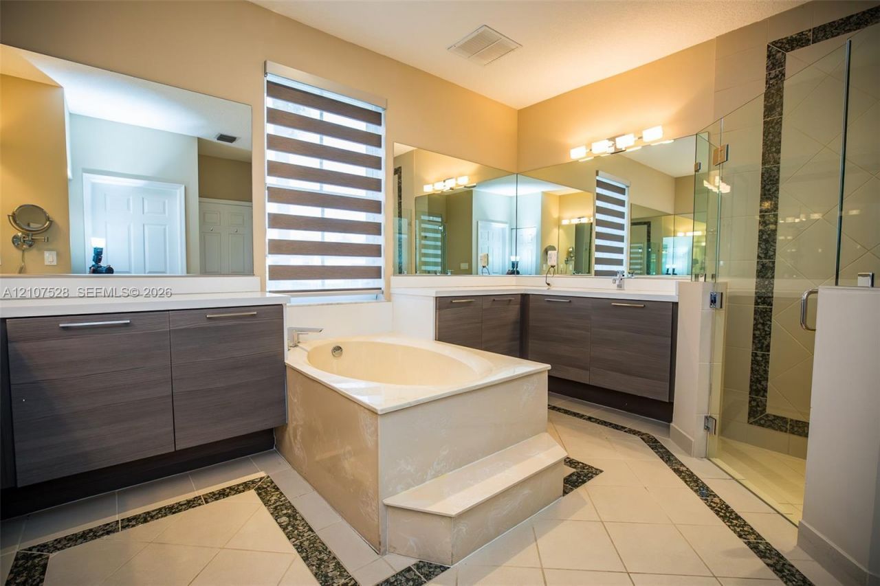 1593 SW 189th Ave, Pembroke Pines, FL 33029 Photo