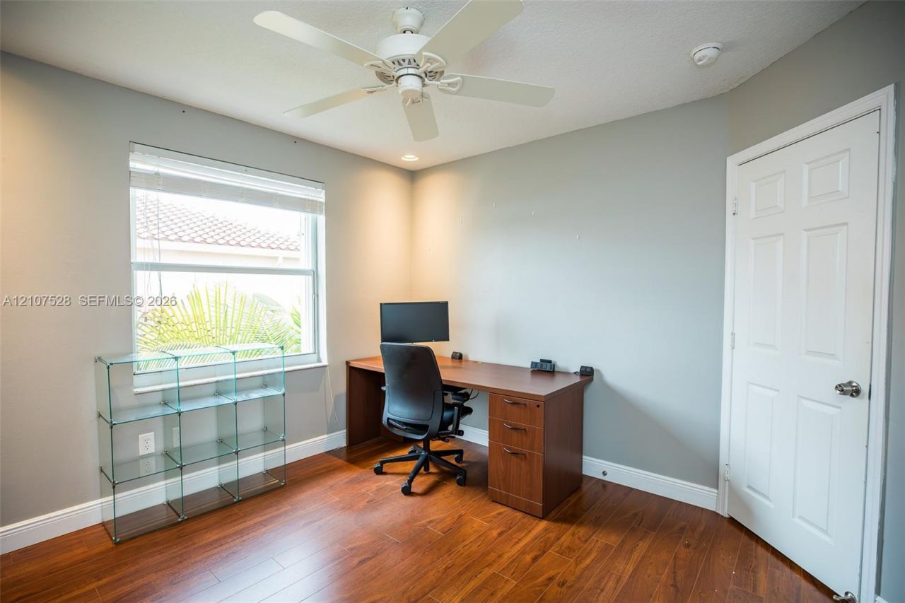 1593 SW 189th Ave, Pembroke Pines, FL 33029 Photo