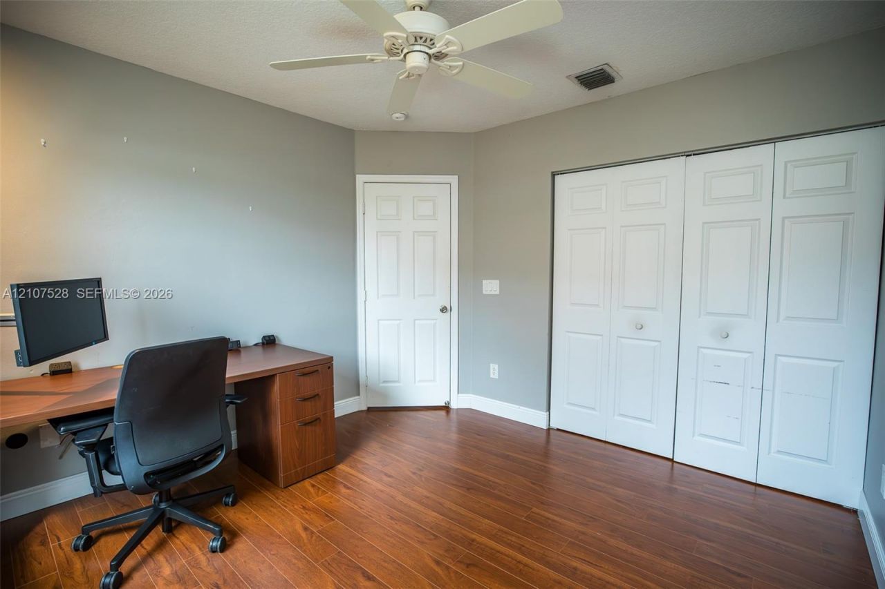 1593 SW 189th Ave, Pembroke Pines, FL 33029 Photo