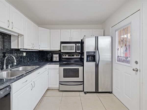 1501 NE 191st St , Unit C216, Miami, FL 33179