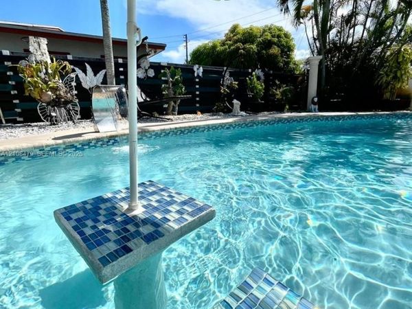 Unit 1, Fort Lauderdale, FL 33312