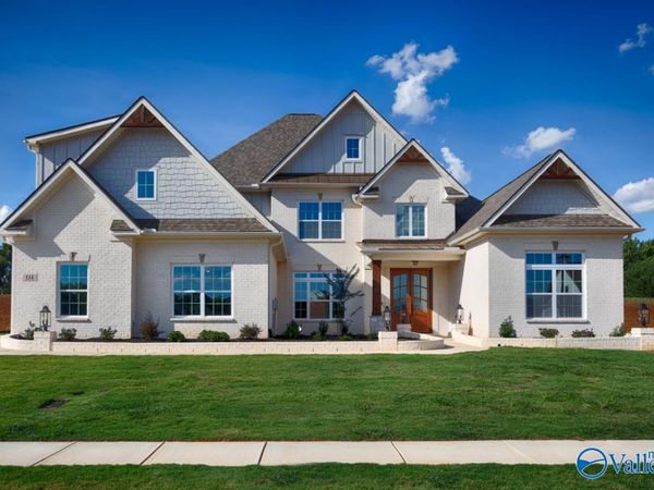 10 Scenic Loop Road, Huntsville, AL 35803