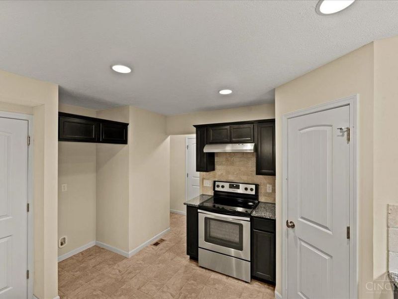 11048 Margaretta Avenue, Blue Ash, OH 45242 Photo 19