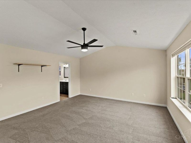 11048 Margaretta Avenue, Blue Ash, OH 45242 Photo 32
