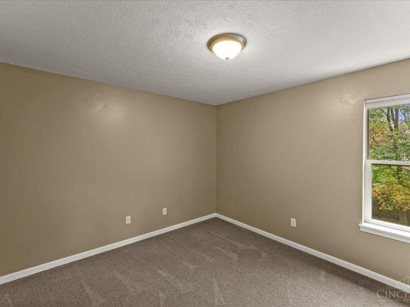 11048 Margaretta Avenue, Blue Ash, OH 45242 Photo 40