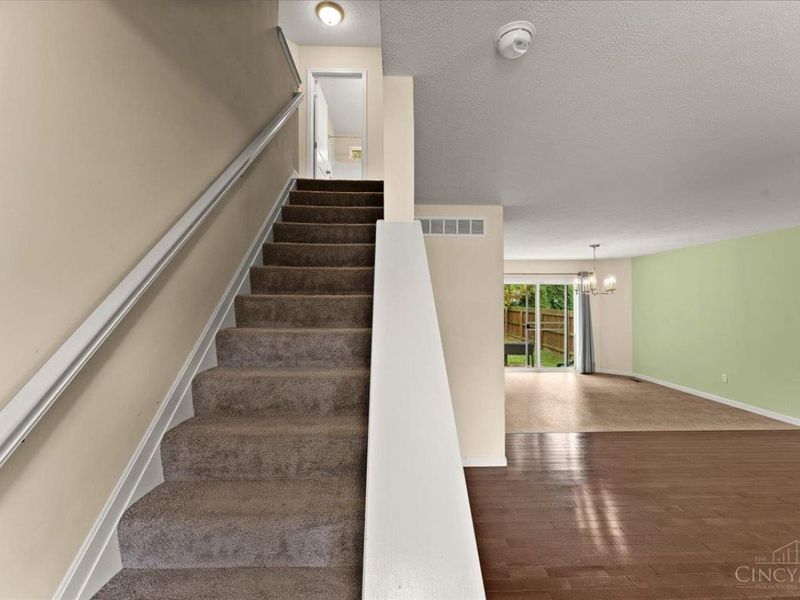 11048 Margaretta Avenue, Blue Ash, OH 45242 Photo 9