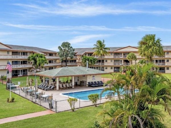 5300 WASHINGTON Street, Unit M309, Hollywood, FL 33021
