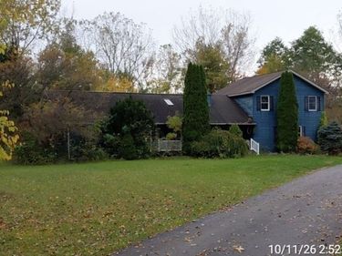7687 North Street Road , Auburn, NY 13021