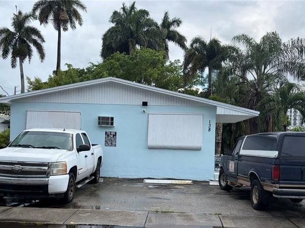 138 SE 2nd Ave, Dania Beach, FL 33004
