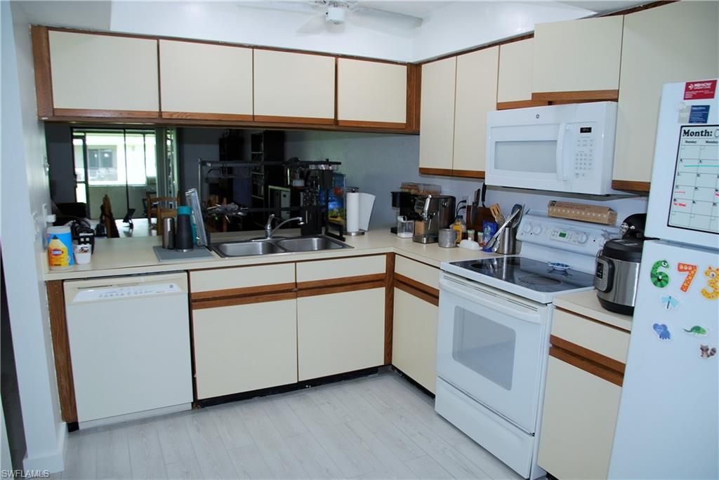 3734 SW 8th Ct , Unit 102, Cape Coral, FL 33914 Photo