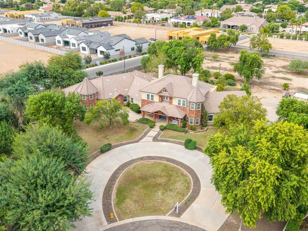 2542 E SCORPIO Place, Chandler, AZ 85249