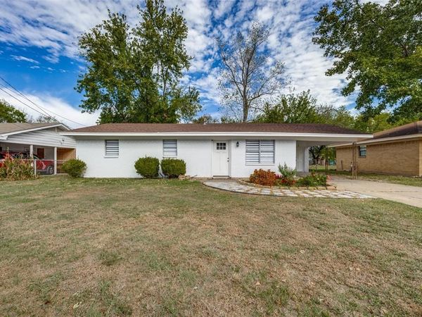 2020 Brown Avenue, Paris, TX 75460