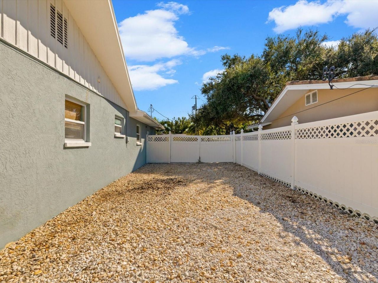 4017 Church Creek Point , Largo, FL 33774 Photo