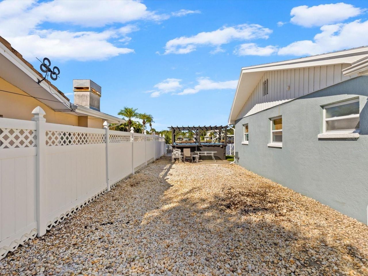 4017 Church Creek Point , Largo, FL 33774 Photo