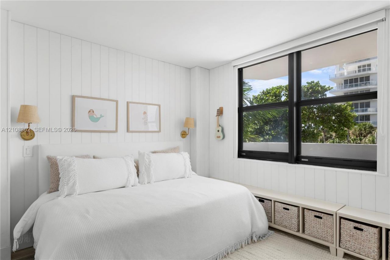4301 Collins Ave , Unit 207, Miami Beach, FL 33140 Photo