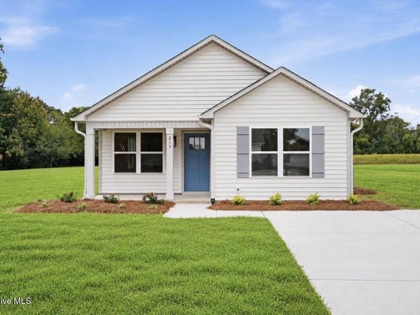 215 Rae Street , Warsaw, NC 28398